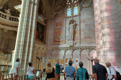 94-Commentaires-sur-la-chapelle-dediee-a-saint-Etienne-avec-des-fresques-de-1372